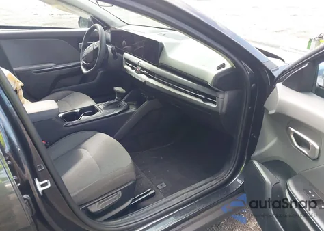 2025 Kia K4 Lxs z USA, uszkodzony, nr VIN 3KPFT4DE2SE015222